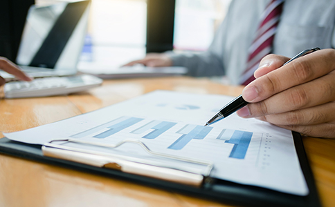 公司開(kāi)戶需要什么證件？全流程與注意事項(xiàng)